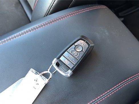 Used 2022 Ford Explorer ST-Line w/ Class IV Trailer Tow Package image 25