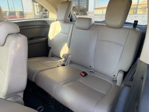 Used 2019 Honda Odyssey EX-L image 19