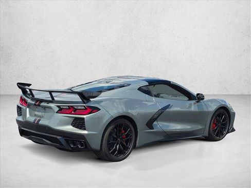 Used 2023 Chevrolet Corvette Stingray Premium Cpe w/ Body-Color Dual Roof Package RWD image 5