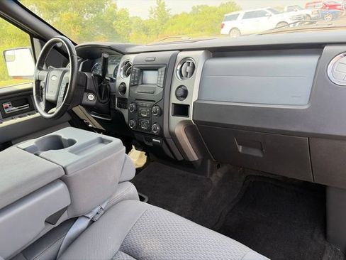 Used 2014 Ford F150 XLT w/ Equipment Group 302A Luxury AWD/4WD image 9