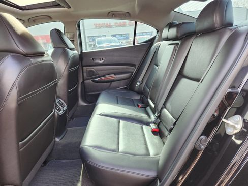 Used 2017 Acura TLX w/ Technology Package image 12