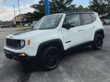 Used 2018 Jeep Renegade Trailhawk image 4