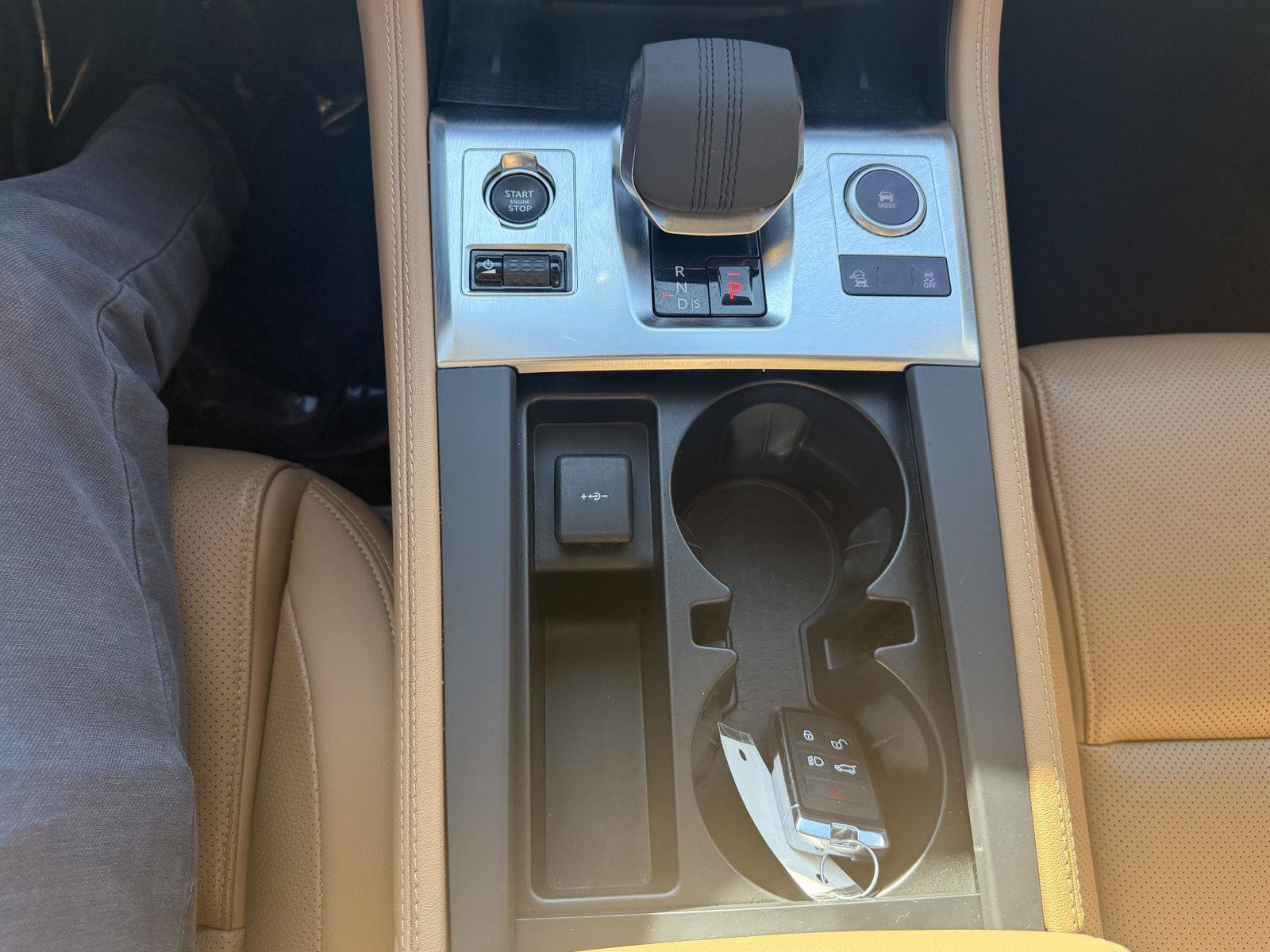 Used 2023 Jaguar F-PACE S AWD/4WD image 19