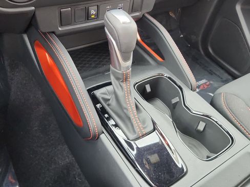 New 2025 Nissan Frontier PRO-4X w/ Black Accent Package image 12