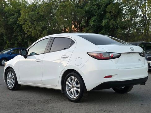 Used 2018 Toyota Yaris iA image 4