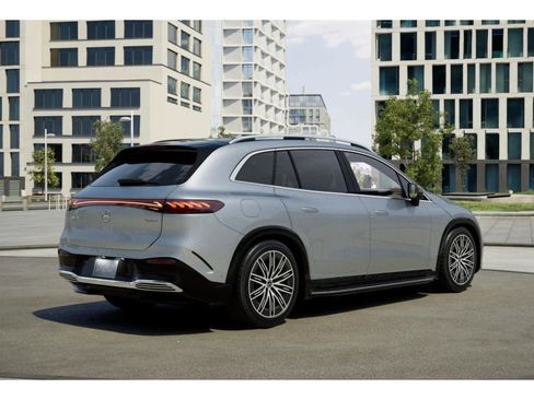 New 2026 Mercedes-Benz EQS 400 4MATIC SUV image 19