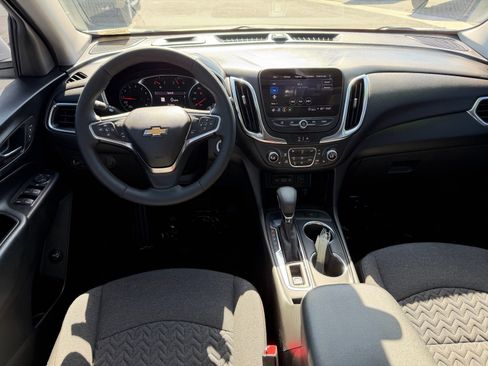 Used 2024 Chevrolet Equinox LT FWD image 14