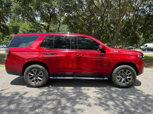 Used 2023 Chevrolet Tahoe Z71 w/ Luxury Package AWD/4WD image 5
