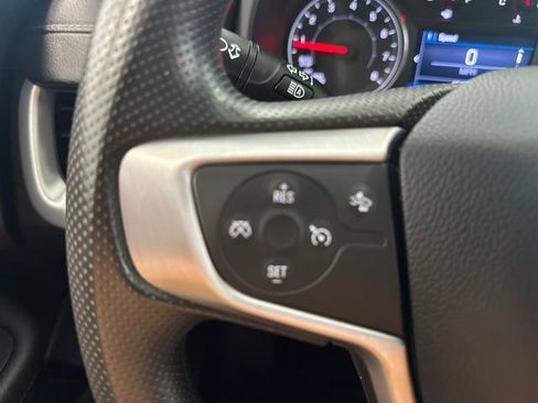 Used 2023 GMC Terrain SLE FWD image 19