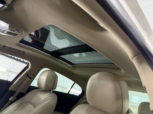 Used 2014 Buick LaCrosse Leather image 17