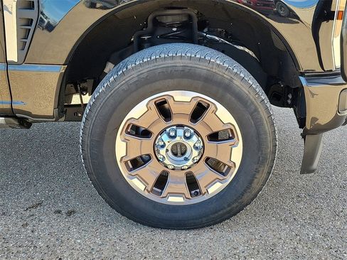 Used 2024 Ford F250 King Ranch image 14