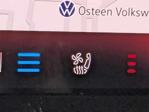 New 2025 Volkswagen ID. Buzz Pro S image 25