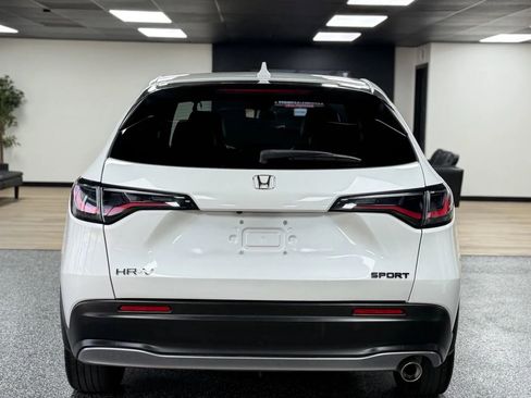 Used 2023 Honda HR-V Sport image 7
