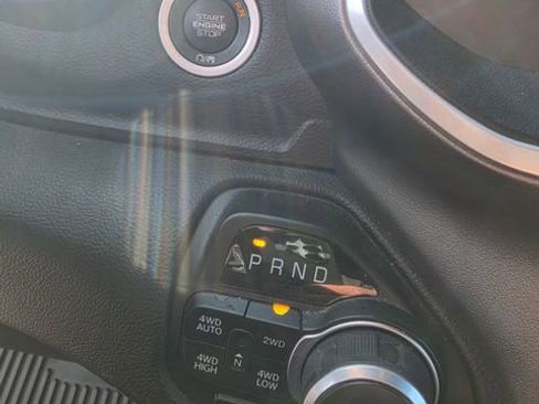 Used 2023 RAM 1500 Big Horn AWD/4WD image 20