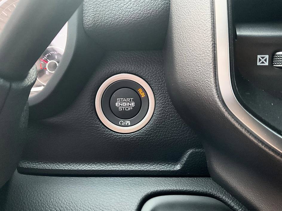 New 2027 RAM 3500 Big Horn AWD/4WD image 20