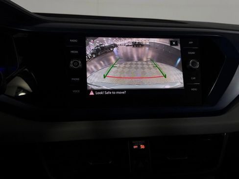 Used 2023 Volkswagen Taos SE FWD image 19
