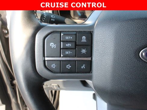 Used 2023 Ford F250 Lariat w/ Lariat Ultimate Package AWD/4WD image 18