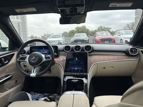 Used 2025 Mercedes-Benz C 300 Sedan image 19