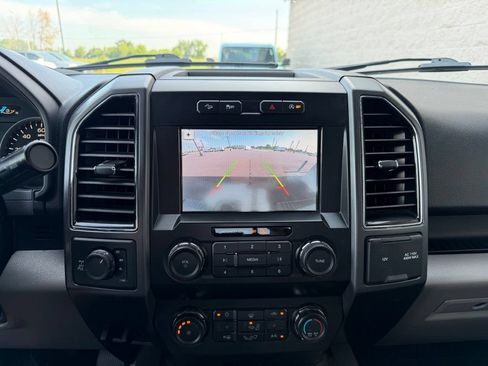 Used 2019 Ford F150 XLT w/ Equipment Group 302A Luxury AWD/4WD image 14