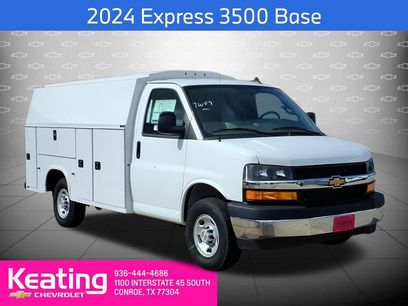 New 2024 Chevrolet Express 3500 w/ Power Convenience Package