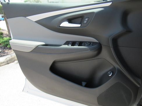 Used 2024 Buick Envista Avenir FWD image 20