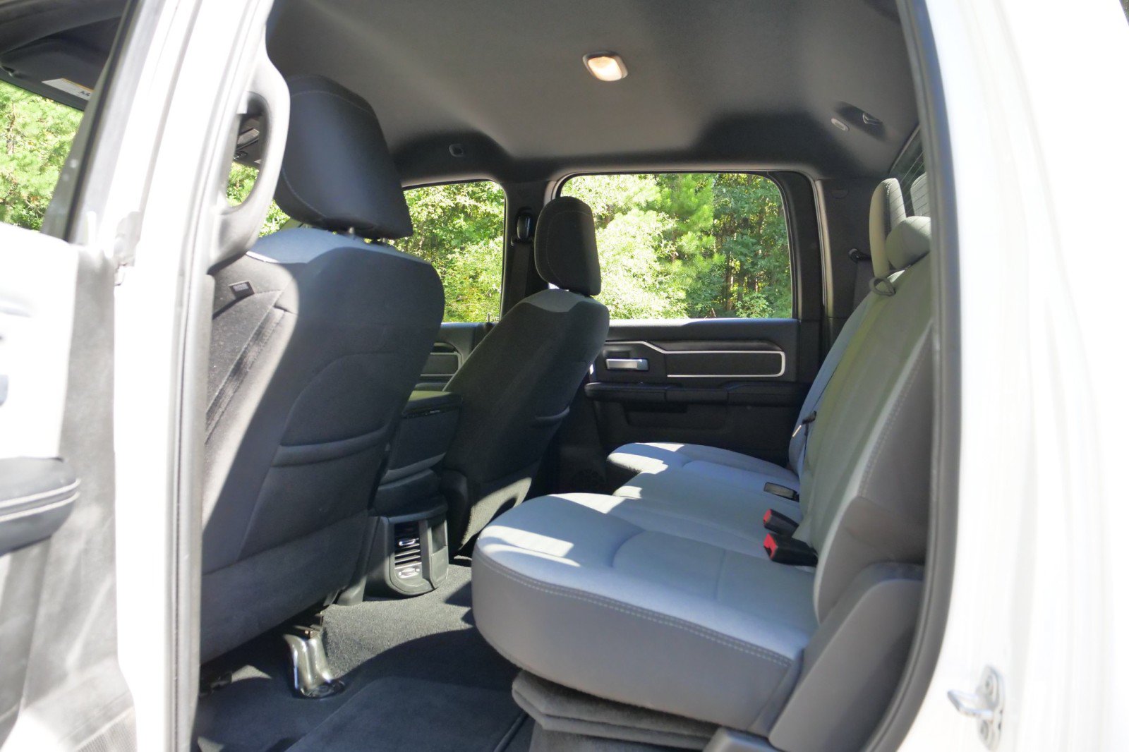 Used 2022 RAM 2500 Big Horn w/ Level A Equipment Group AWD/4WD image 28