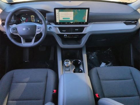 New 2026 Ford Explorer Active image 16