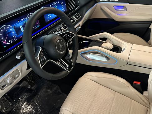 New 2026 Mercedes-Benz GLE 450 4MATIC image 9