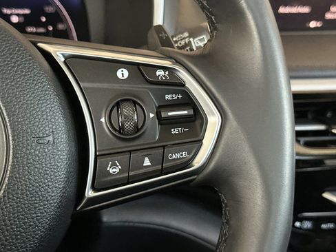 Used 2024 Acura MDX FWD w/ Technology Package image 31