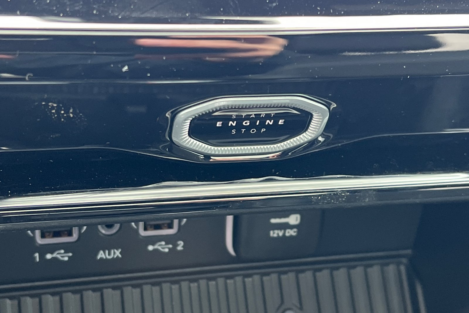 New 2026 Jeep Grand Cherokee Altitude AWD/4WD image 22