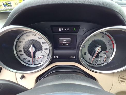 Used 2015 Mercedes-Benz SLK 350 image 6