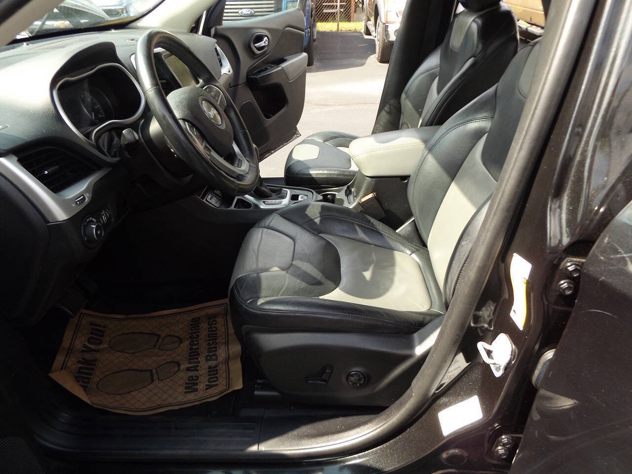 Used 2014 Jeep Cherokee Limited FWD image 13