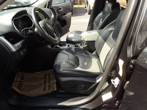 Used 2014 Jeep Cherokee Limited FWD image 13