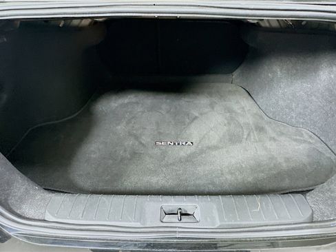 Used 2024 Nissan Sentra SV FWD image 26