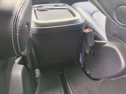 Used 2021 Chrysler Pacifica Touring-L w/ S Appearance Package image 16