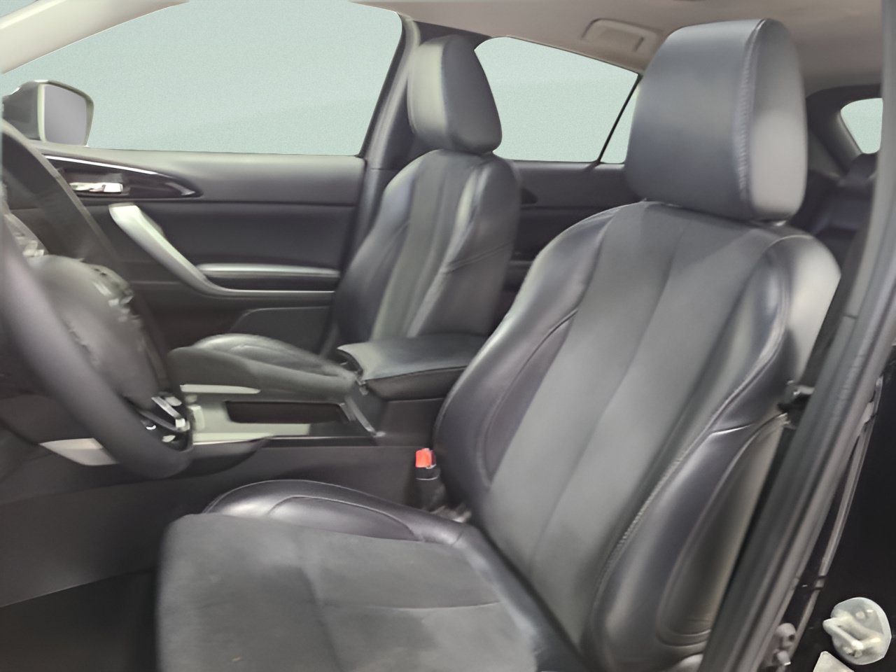 Used 2024 Mitsubishi Eclipse Cross SE AWD/4WD image 19