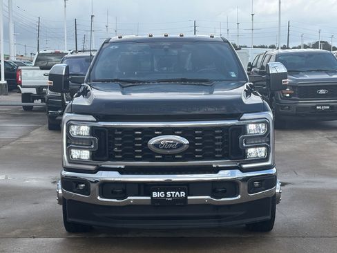 Used 2025 Ford F350 King Ranch w/ Chrome Package image 9