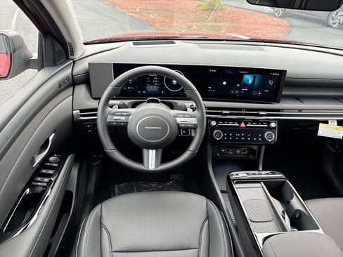 New 2026 Hyundai Tucson Limited image 17