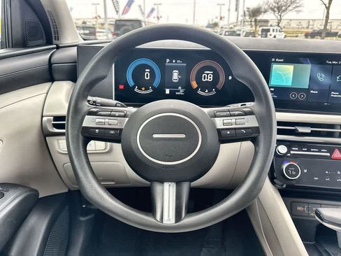 Used 2025 Hyundai Tucson SEL image 16