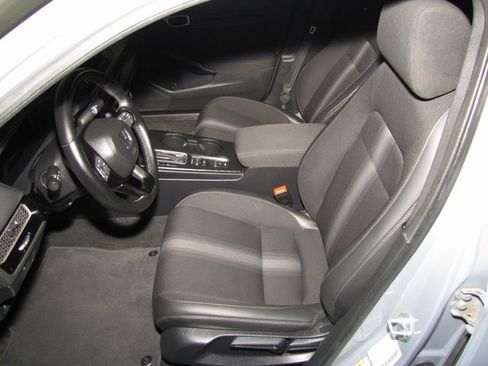 Certified 2024 Honda Civic Sport image 9