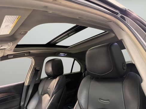 Used 2019 Cadillac CTS Luxury RWD image 9