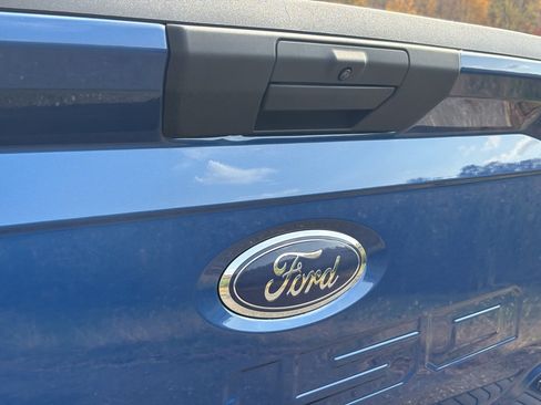 Used 2023 Ford F150 XLT AWD/4WD image 13