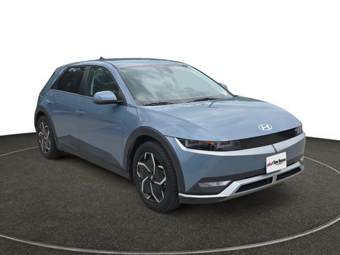 Certified 2024 Hyundai Ioniq 5 SEL AWD/4WD image 9