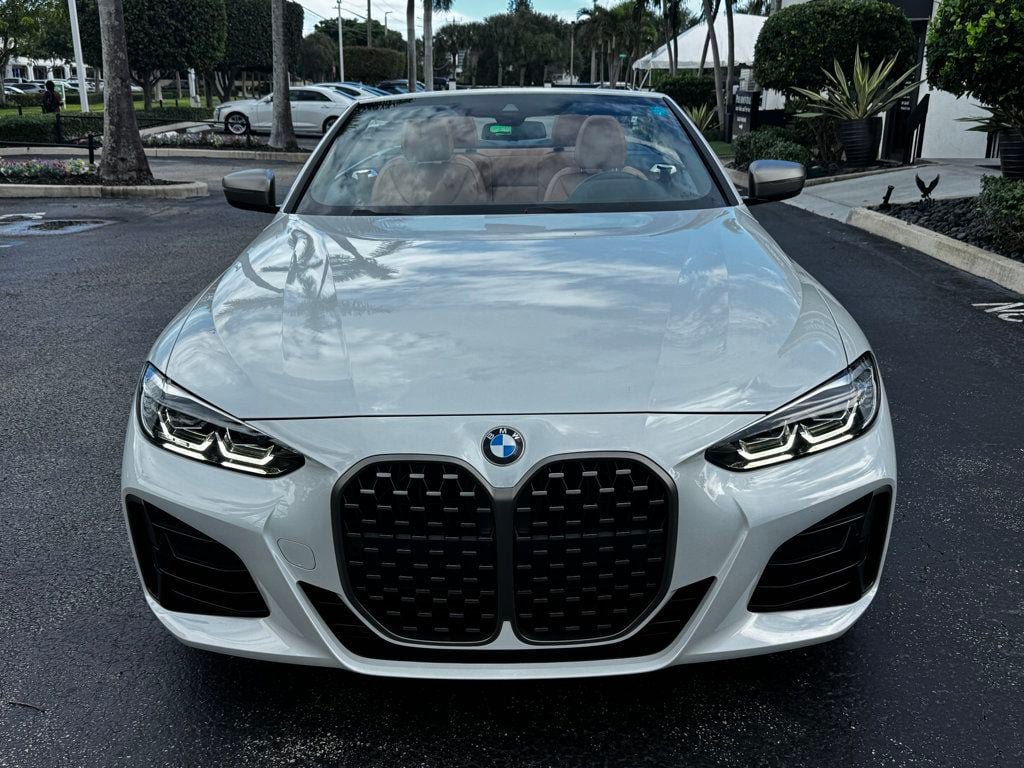 Used 2022 BMW M440i Convertible w/ Premium Package RWD image 2