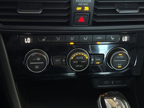 Used 2022 Volkswagen Jetta SE FWD image 20
