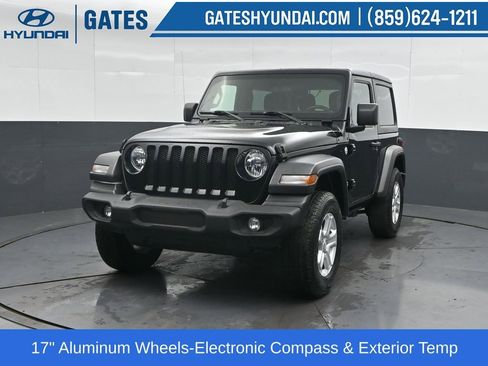 Used 2020 Jeep Wrangler Sport image 6