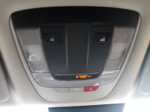 Used 2023 Kia Sportage EX image 16