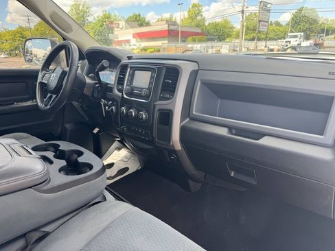 Used 2018 RAM 3500 Tradesman w/ Chrome Appearance Group AWD/4WD image 12