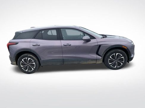 Used 2024 Chevrolet Blazer EV LT image 8
