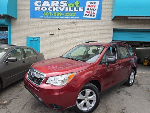 Used 2015 Subaru Forester 2.5i w/ Alloy Wheel Package AWD/4WD image 2